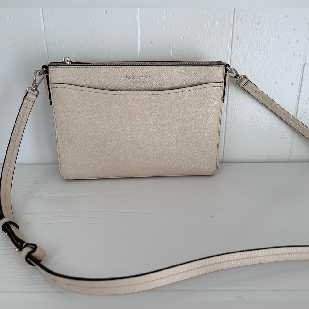 Kate Spade Cream Crossbody Bag with Adjustable Strap